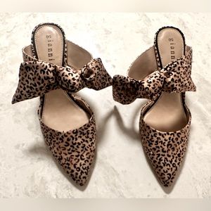 Gianni binni Kitten heels